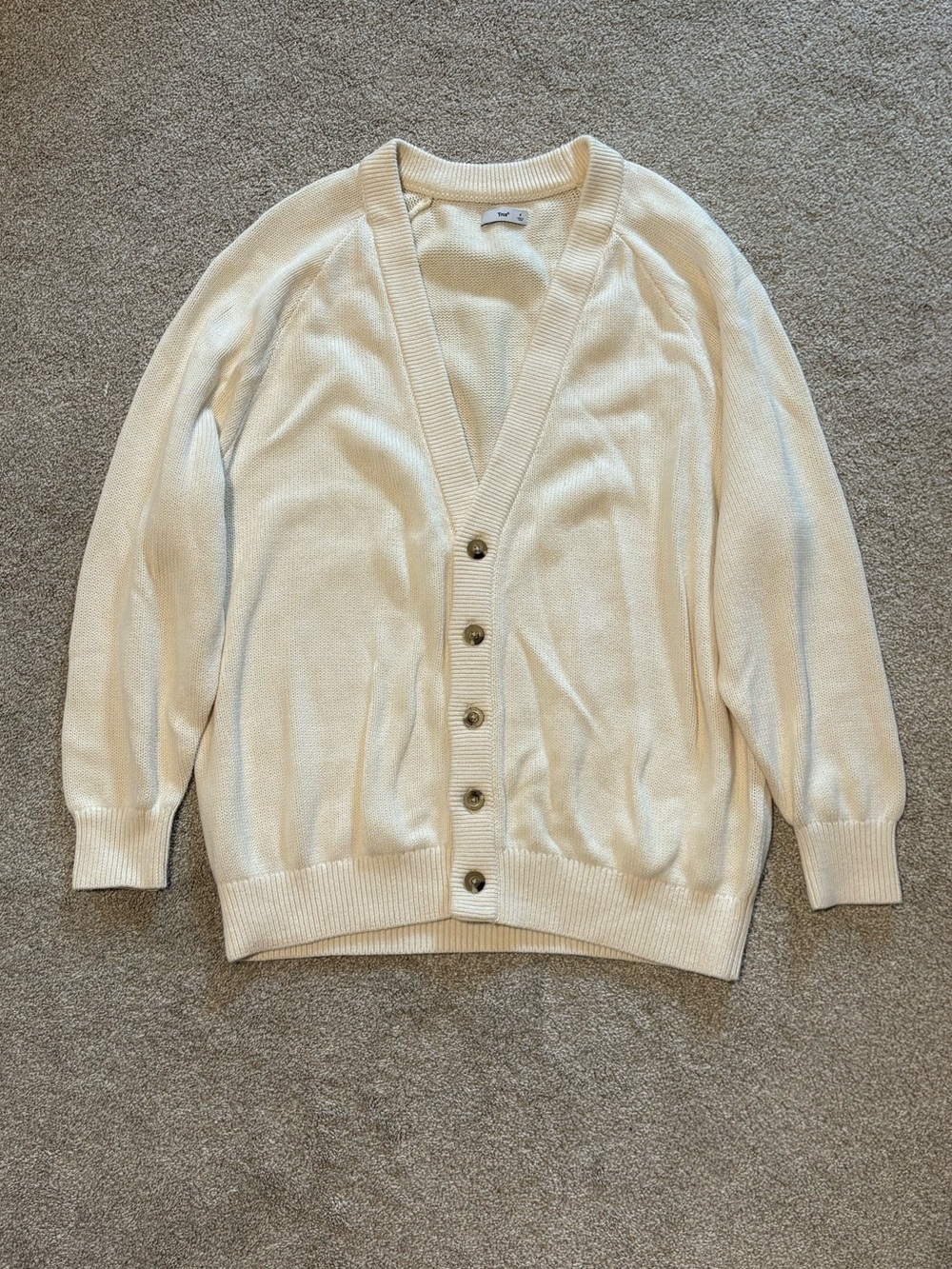 Aritzia TNA V-Neck Cardigan Sweater